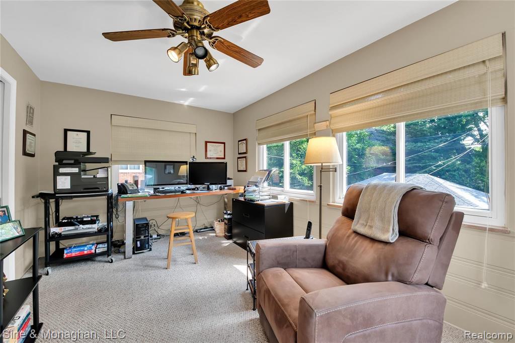 954 Harcourt Road Grosse Pointe Park, MI 48230 - Photo 30 of 46