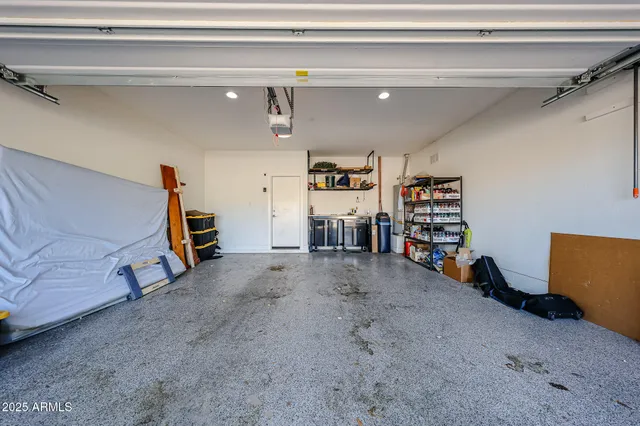 $2,399 | 3639 East Sophie Lane, Phoenix, AZ 85042