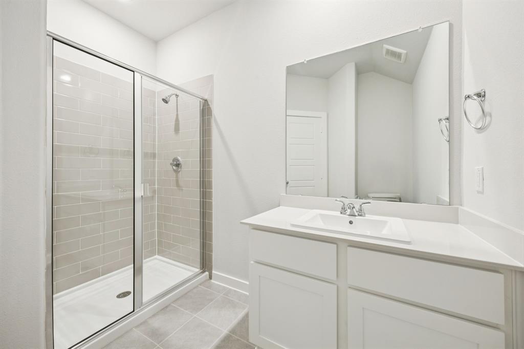 2313 Wind River Road Princeton, TX 75407 - Photo 30 of 35 Bathroom in the Masters home plan by Trophy Signature Homes – REPRESENTATIVE PHOTO