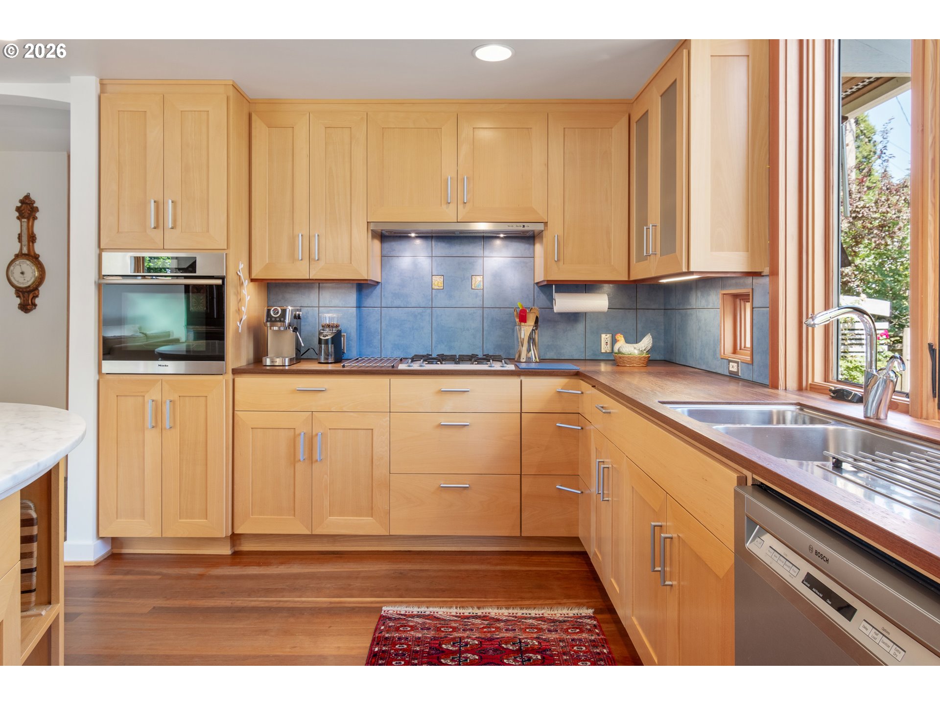 2580 Chula Vista Boulevard Eugene, OR 97403 - Photo 5 of 48