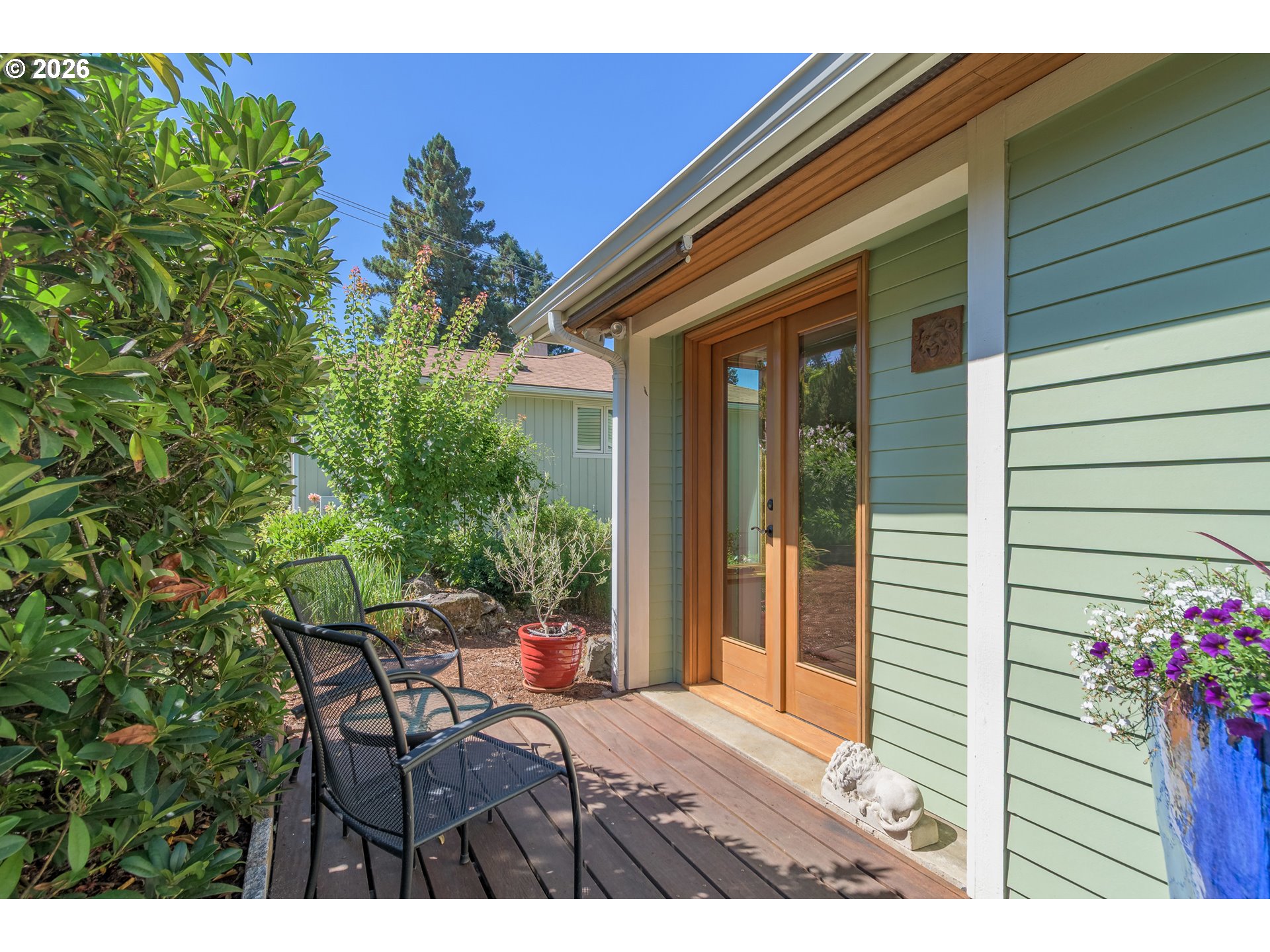 2580 Chula Vista Boulevard Eugene, OR 97403 - Photo 9 of 48