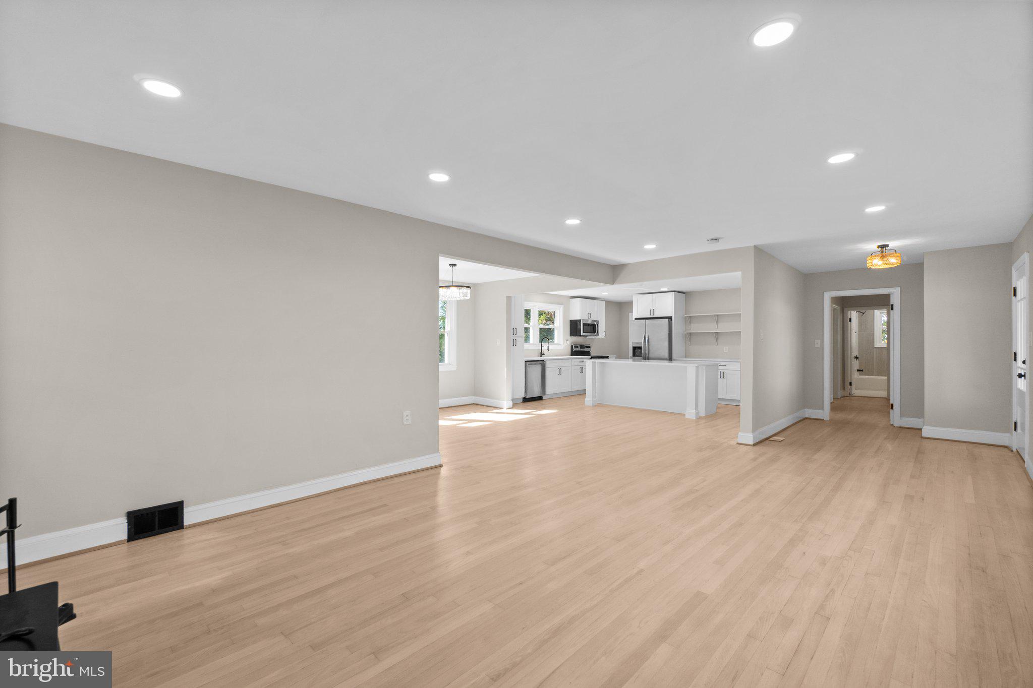 13909 Unionville Road Mount Airy, MD 21771 - Photo 5 of 48 Gallery Image 5