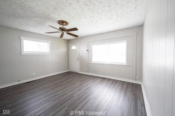 $1,600 | 3748 North Hawthorne Lane, Indianapolis, IN 46218