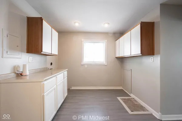 $1,600 | 3748 North Hawthorne Lane, Indianapolis, IN 46218