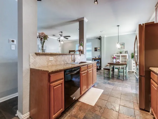 $389,900 | 2616 Hudson Crossing, McKinney, TX 75072