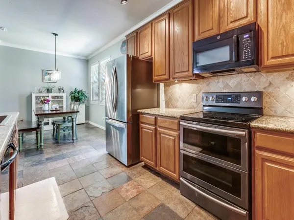 $389,900 | 2616 Hudson Crossing, McKinney, TX 75072