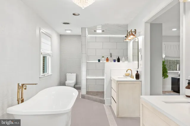 $3,295,000 | 1400 Fairhill Road, Sellersville, PA 18960