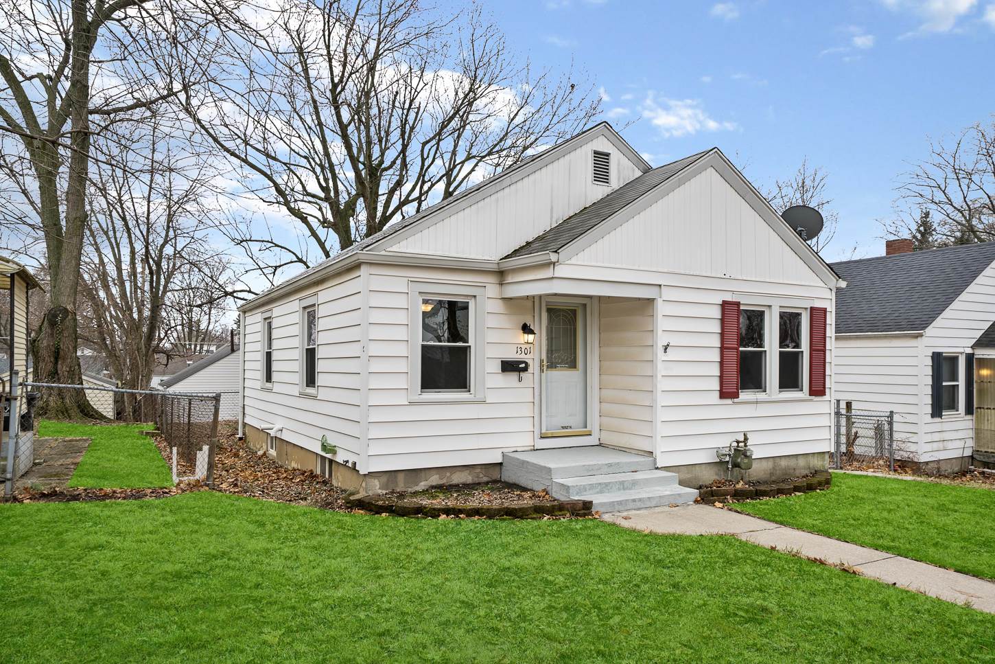 1301 Spring Street Fort Wayne, IN 46808 - Photo 1 of 30