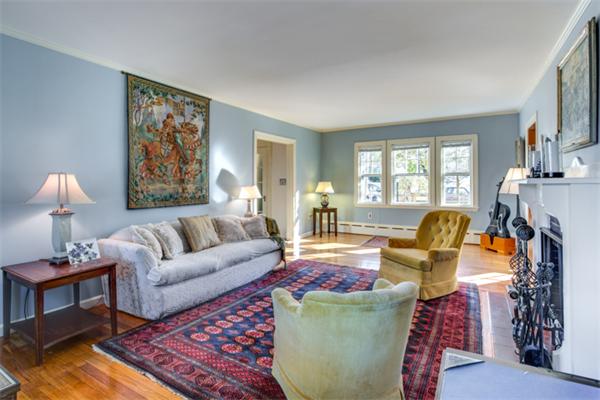 256 Edge Hill Road Milton, MA 02186 - Photo 8 of 30 Gallery Image 8