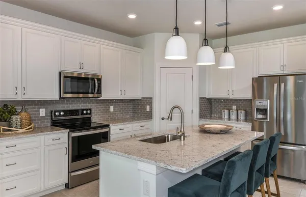 $442,310 | 11229 Sycamore Glen Loop, Thonotosassa, FL 33592