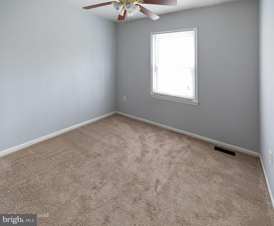 7922 Pebble Brook Court Springfield, VA 22153 - Photo 17 of 26 Bedroom 1