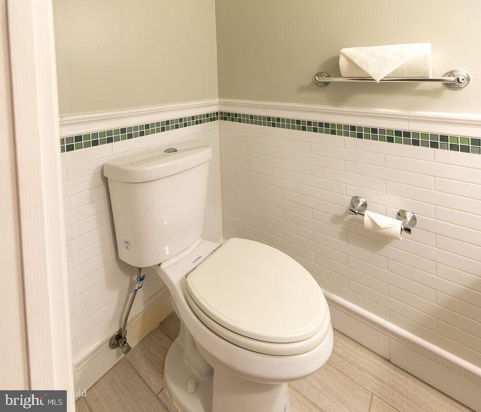 7922 Pebble Brook Court Springfield, VA 22153 - Photo 7 of 26 Powder room on main level