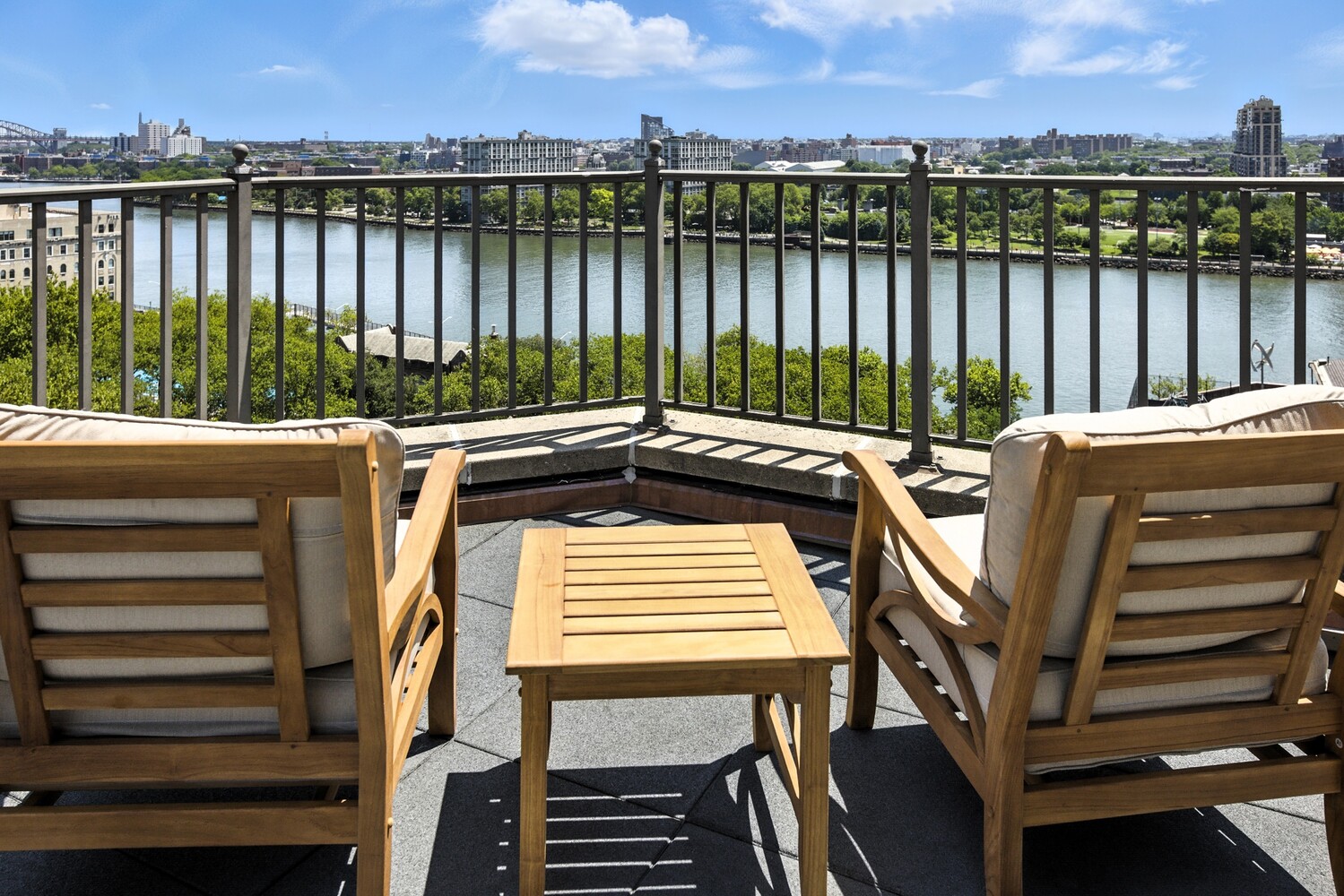 520 East 76th Street, Unit 11H Manhattan, NY 10021 - Photo 8 of 16