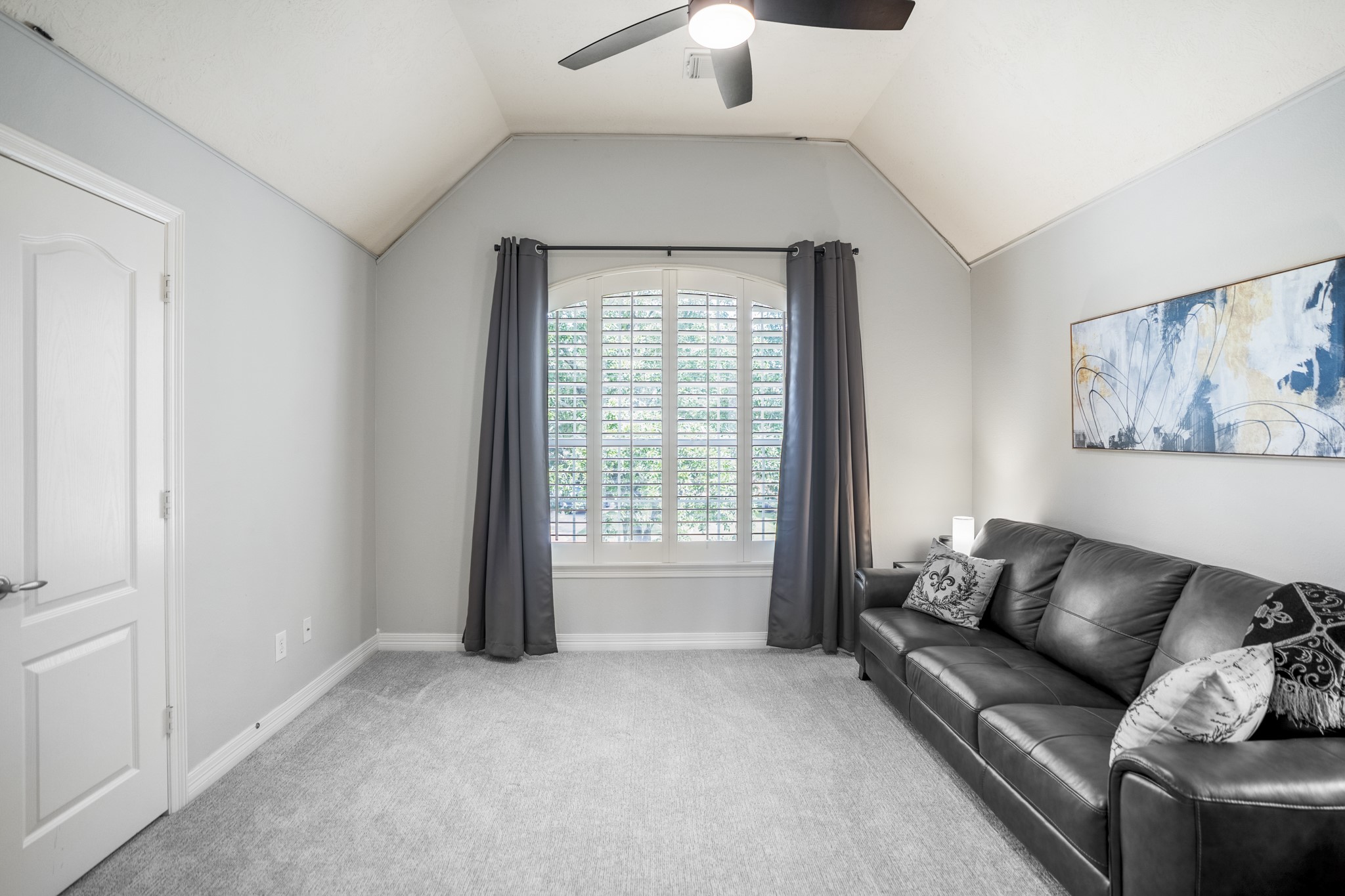 9707 Blue Cruls Way Spring, TX 77379 - Photo 41 of 50 a living room with furniture and a window
