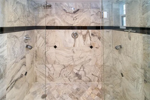 a bathroom with a toilet