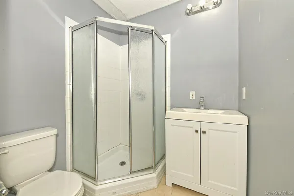 $1,399,000 | 86 Horton Place, Syosset, NY 11791