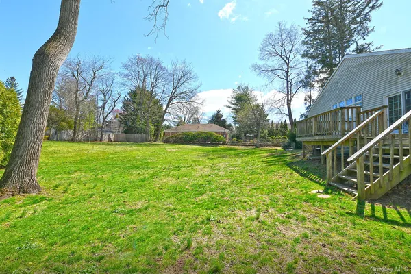 $1,399,000 | 86 Horton Place, Syosset, NY 11791