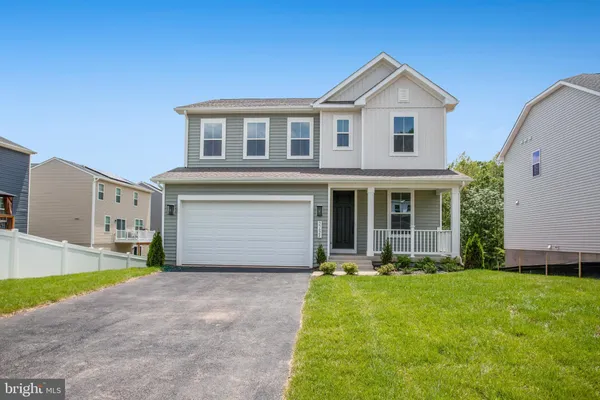 $535,999 | 35622 Pine Needle Lane, Locust Grove, VA 22508