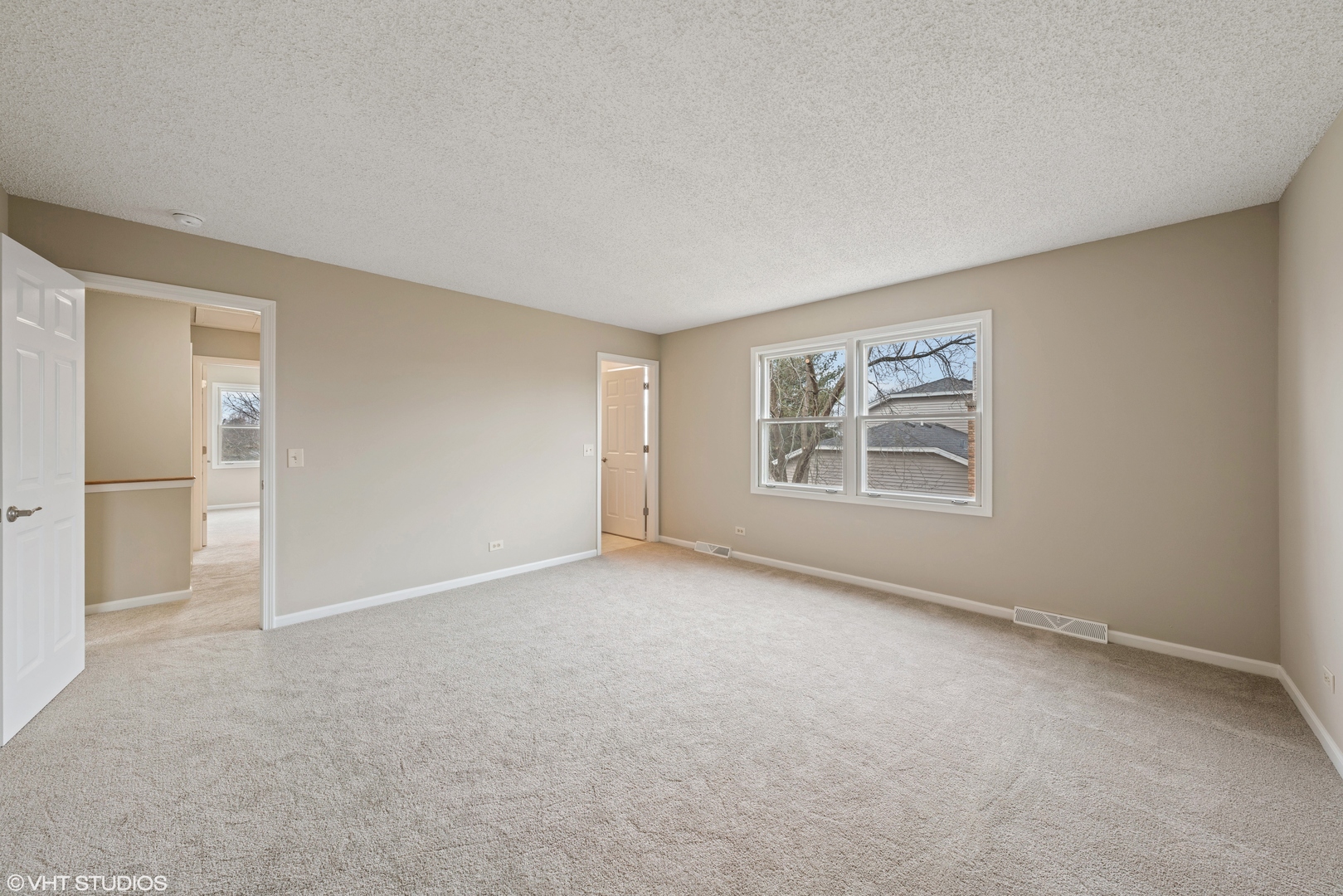 1601 East Bailey Road Naperville, IL 60565 - Photo 16 of 25 Gallery Image 16