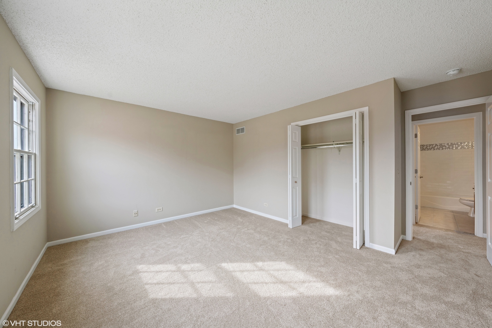 1601 East Bailey Road Naperville, IL 60565 - Photo 18 of 25 Gallery Image 18