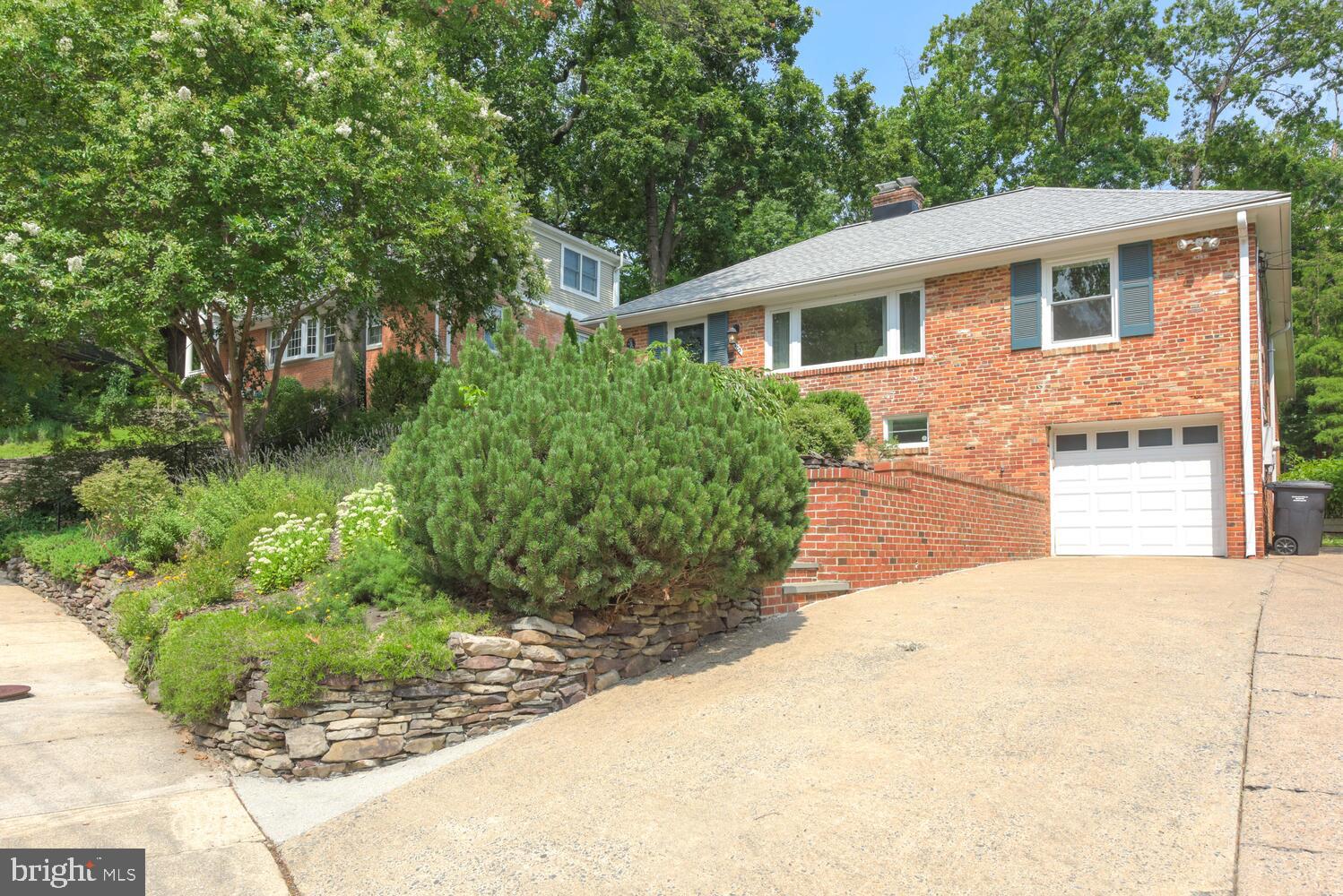 1403 Ruffner Road Alexandria, VA 22302 - Photo 18 of 52