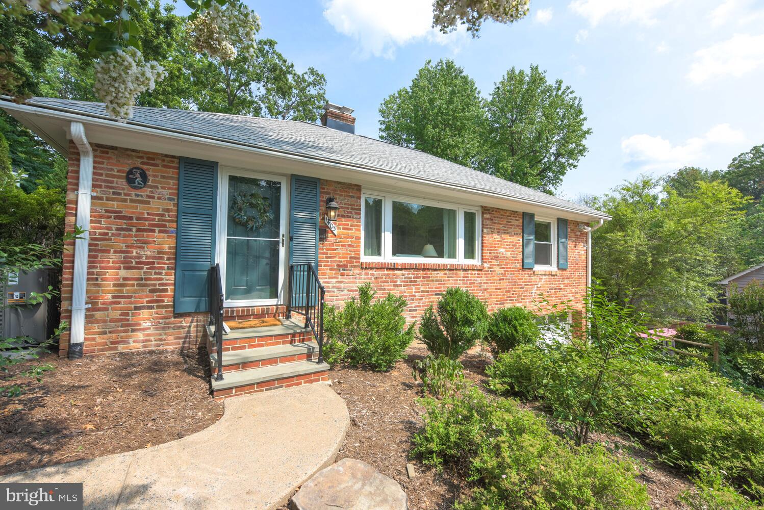 1403 Ruffner Road Alexandria, VA 22302 - Photo 50 of 52