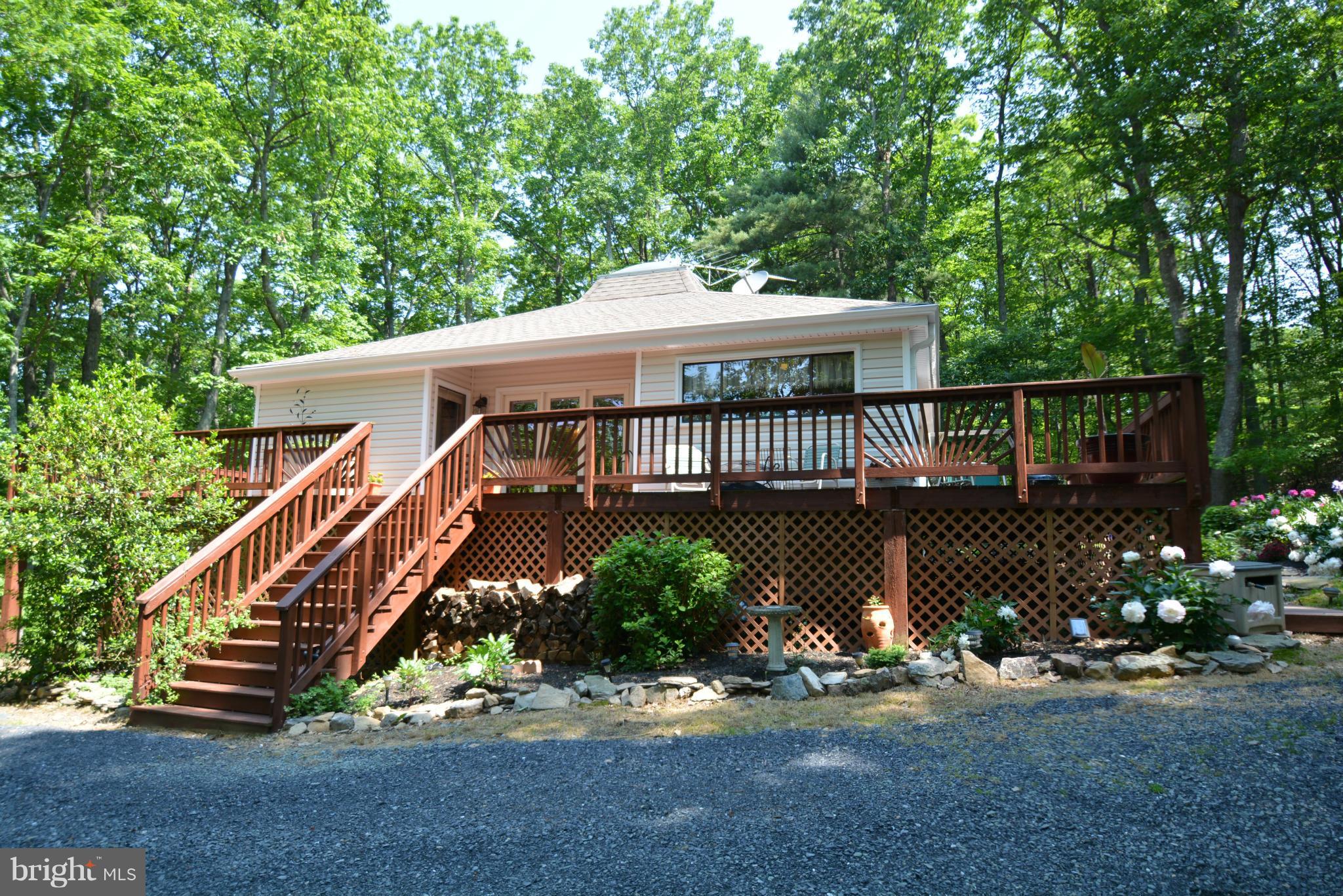 9386 Mountjoy Road Marshall, VA 20115 - Photo 1 of 18 Exterior (Front)