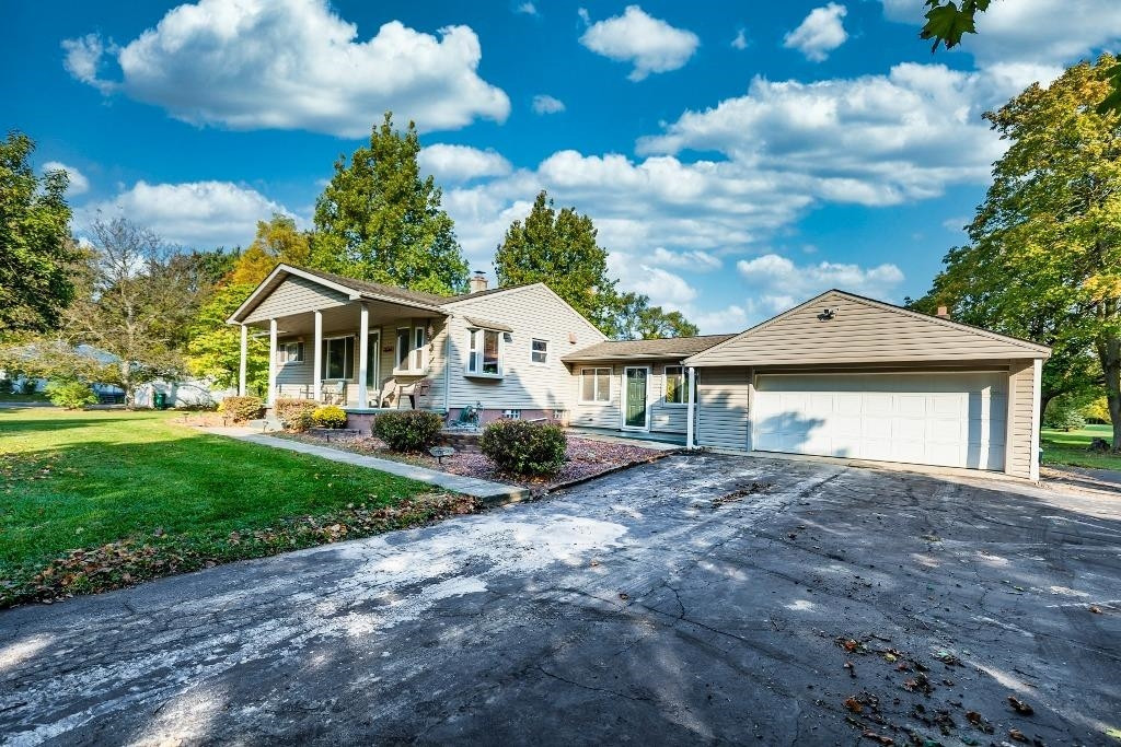 48600 Hull Road Belleville, MI 48111 - Photo 3 of 48 Photo 3
