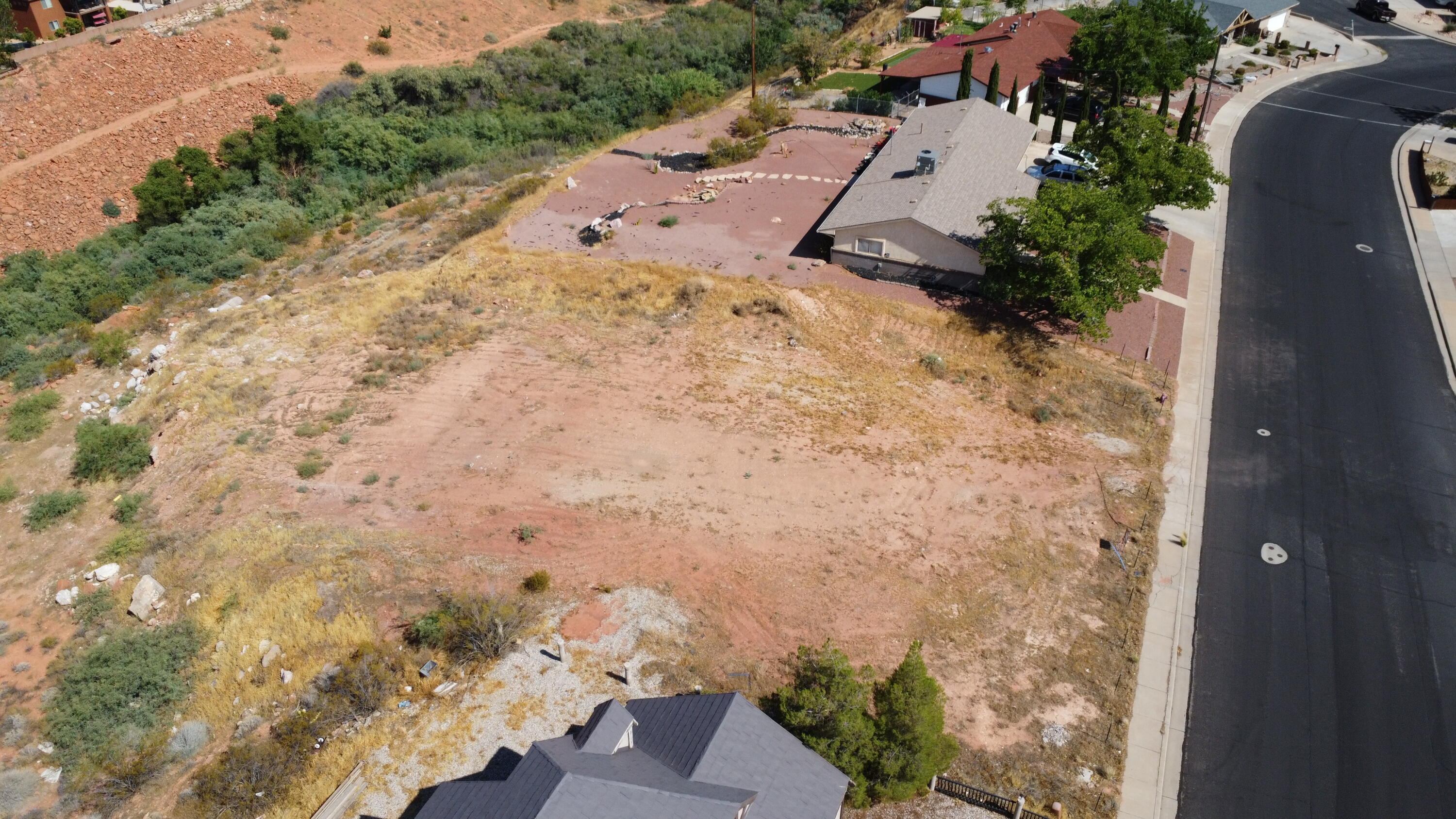 446 North Quail Rdg Circle Washington, UT 84780 - Photo 4 of 17 DJI_0011