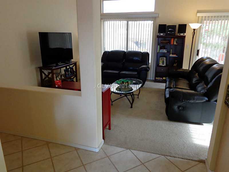 490 Edgefield Ridge Place Henderson, NV 89012 - Photo 18 of 18 Living Room. OPEN FLOOR PLAN