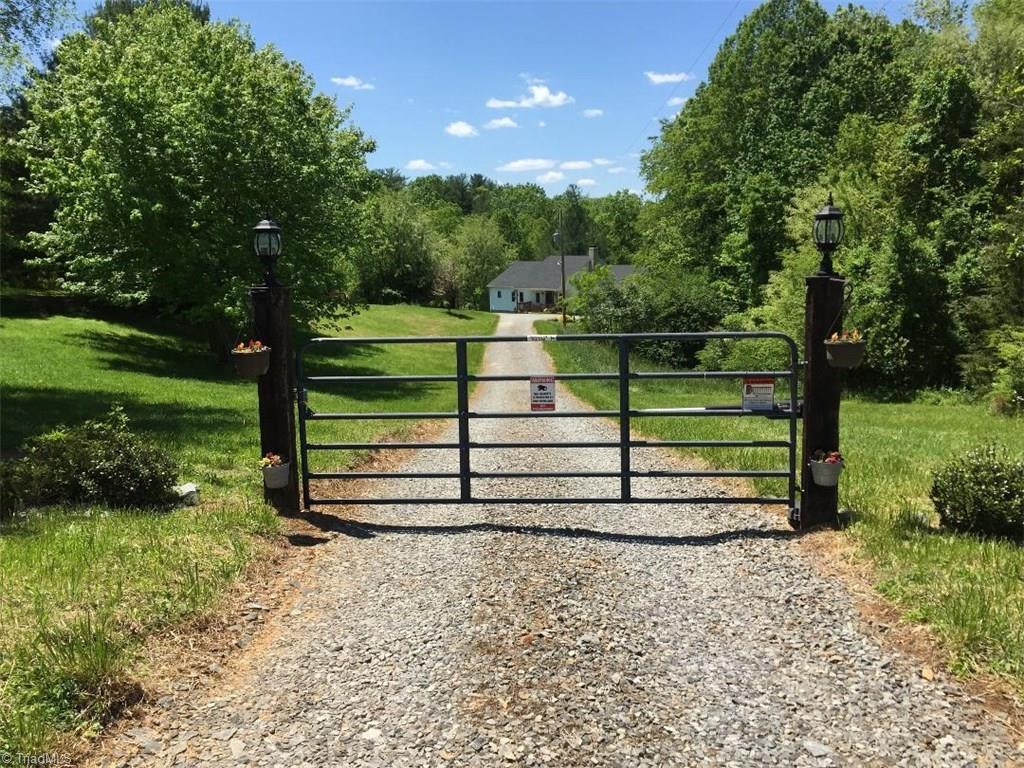 965 Wards Gap Road Cana, VA 24317 - Photo 4 of 24 Gallery Image 4