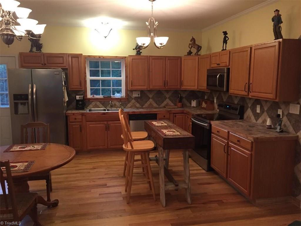965 Wards Gap Road Cana, VA 24317 - Photo 8 of 24 Gallery Image 8