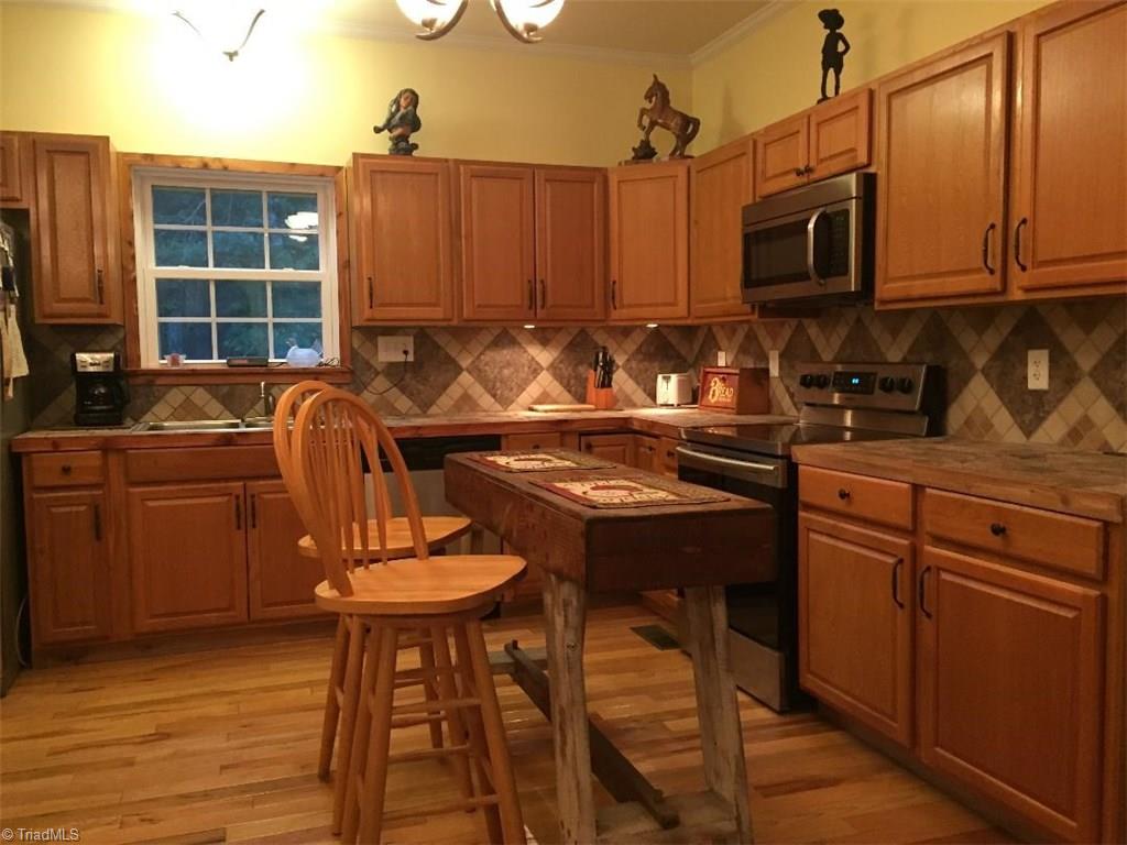 965 Wards Gap Road Cana, VA 24317 - Photo 9 of 24 Gallery Image 9