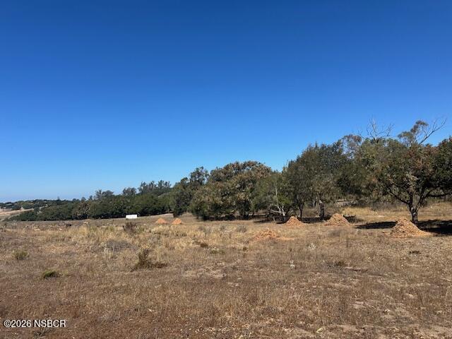 1990 Tularosa Road, Unit 4 Lompoc, CA 93436 - Photo 3 of 11 Photo 4