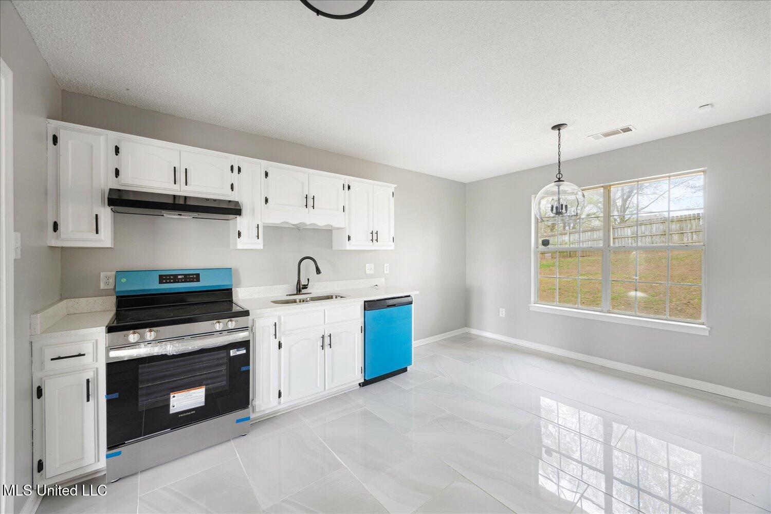 4535 Dupree Road Olive Branch, MS 38654 - Photo 11 of 25 11-11-2100534sj-4535 Dupree Rd
