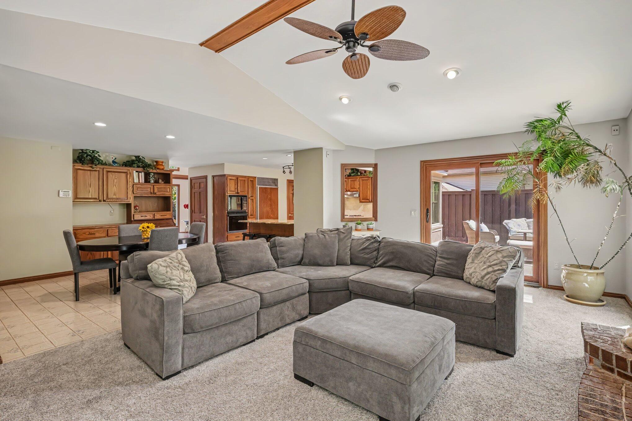 709 Snowmass Drive Rochester Hills, MI 48309 - Photo 13 of 39 008_file_5233