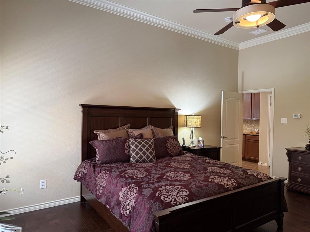 9724 Bell Rock Road Frisco, TX 75035 - Photo 15 of 23 Gallery Image 15