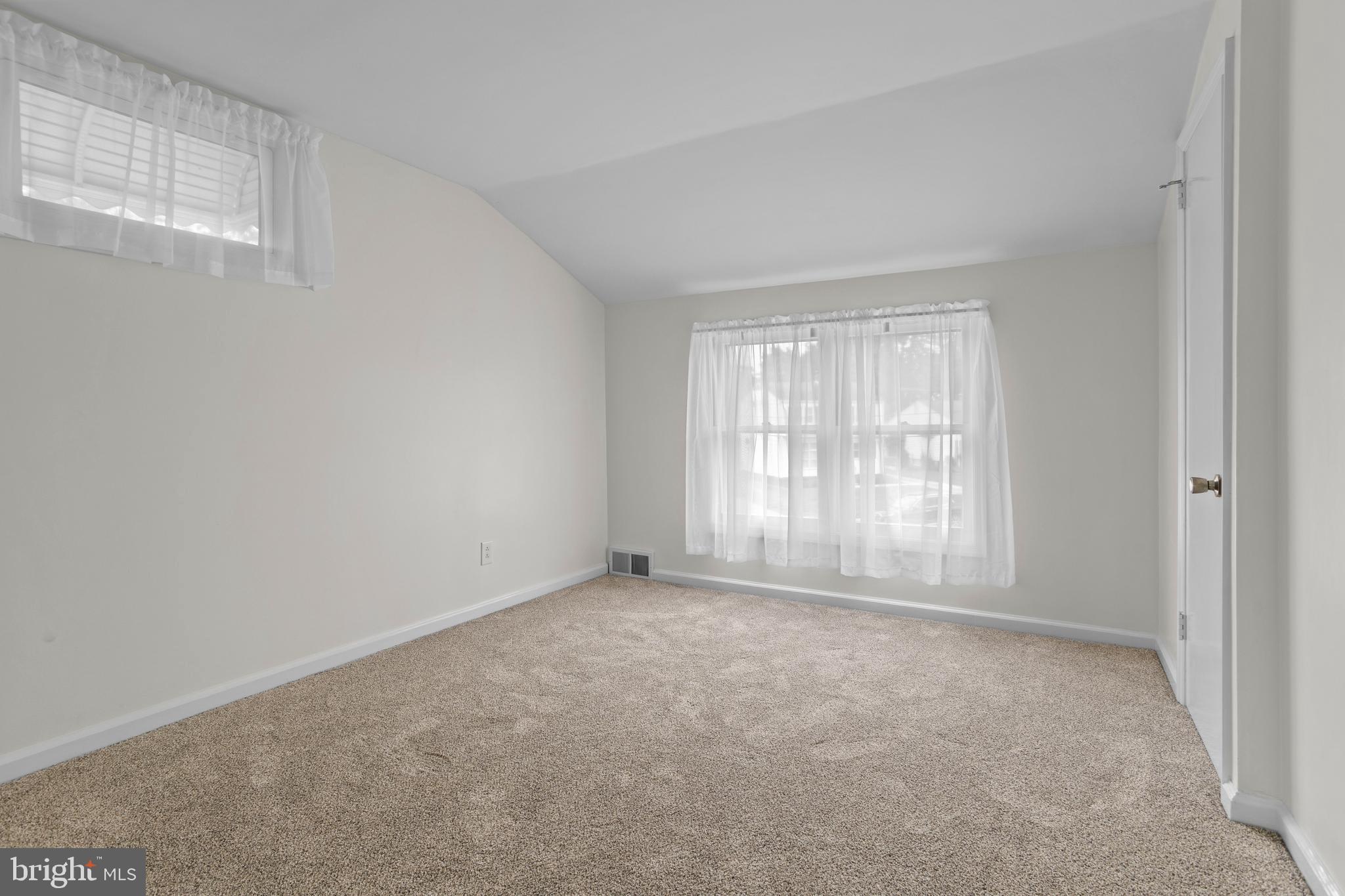 203 West Chelton Road Brookhaven, PA 19015 - Photo 15 of 25 Gallery Image 15