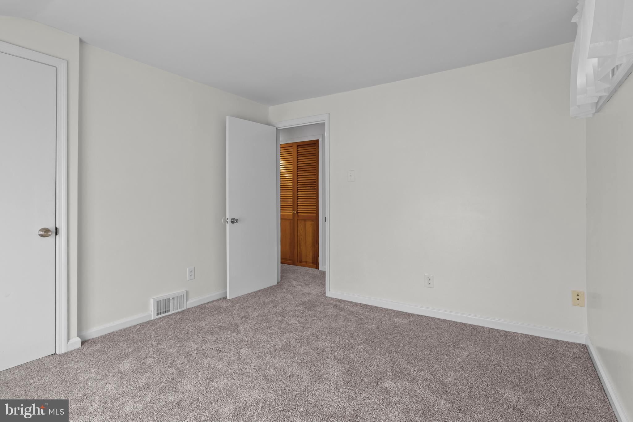 203 West Chelton Road Brookhaven, PA 19015 - Photo 16 of 25 Gallery Image 16
