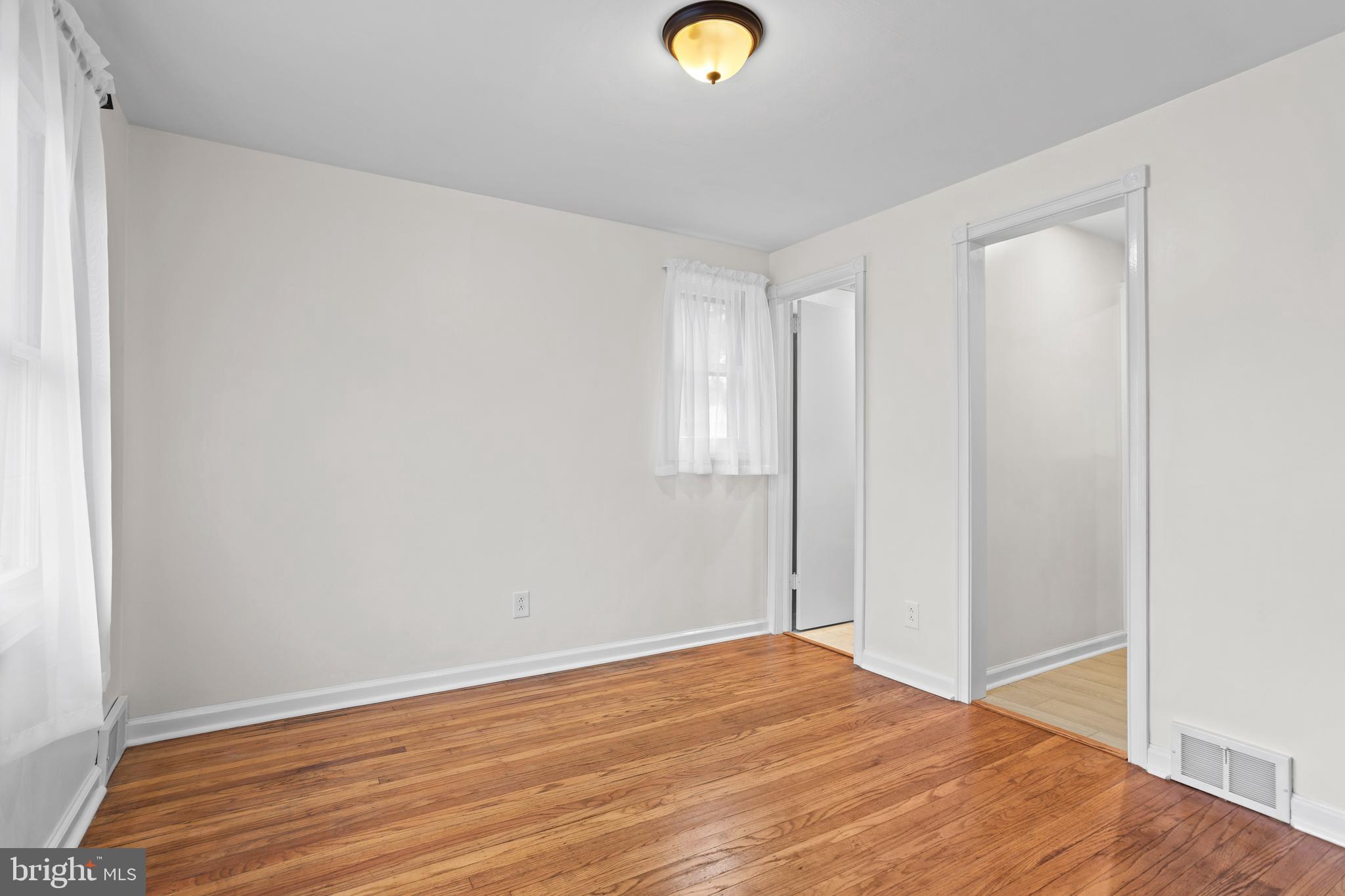 203 West Chelton Road Brookhaven, PA 19015 - Photo 10 of 25 Gallery Image 10