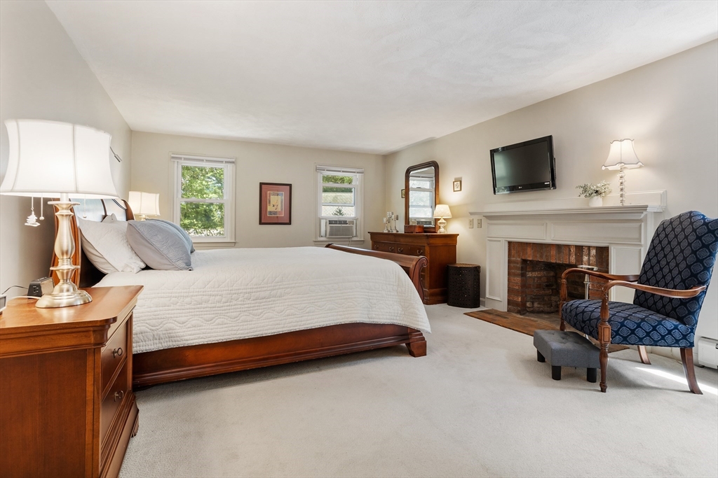 16 Silver Hill Road Acton, MA 01720 - Photo 20 of 42