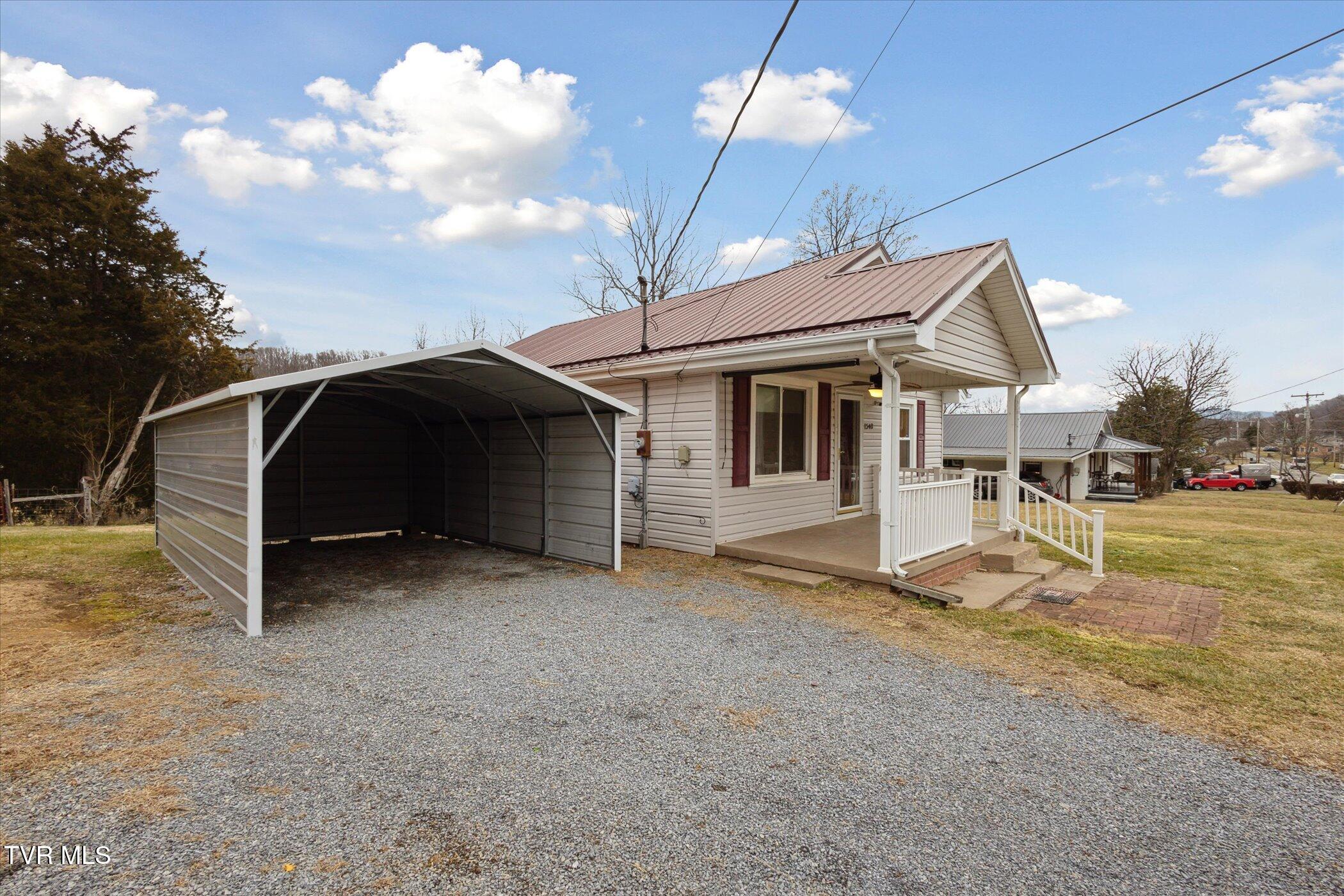 02-1548-S-Side-Rd-Elizabethton-TN-37643-