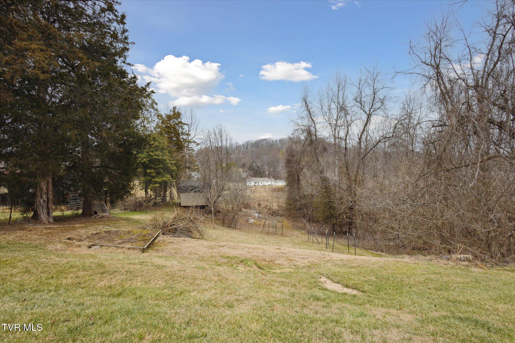 1548 Southside Road Elizabethton, TN 37643 - Photo 32 of 32 32-1548-S-Side-Rd-Elizabethton-TN-37643-