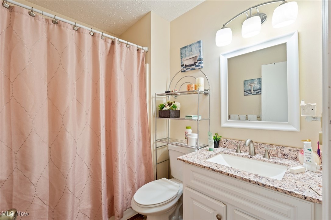 4245 Ridgeview Road Cleveland, OH 44144 - Photo 22 of 40 Gallery Image 22