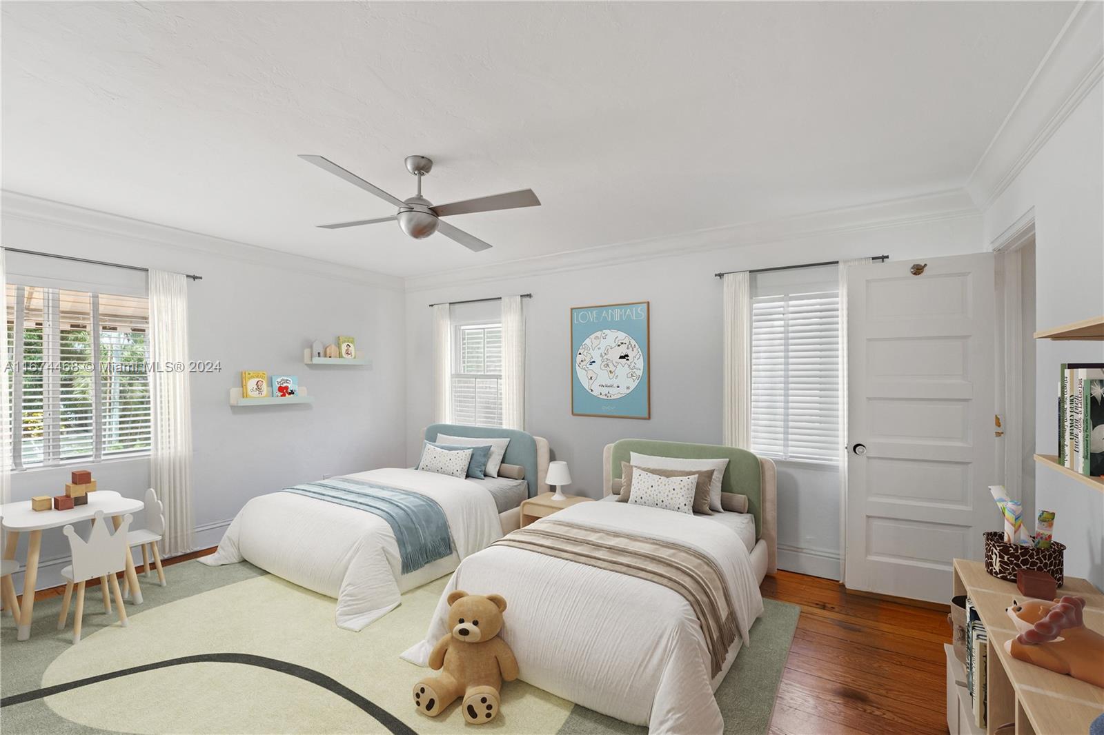 5147 North Bay Road Miami Beach, FL 33140 - Photo 20 of 27 Gallery Image 20