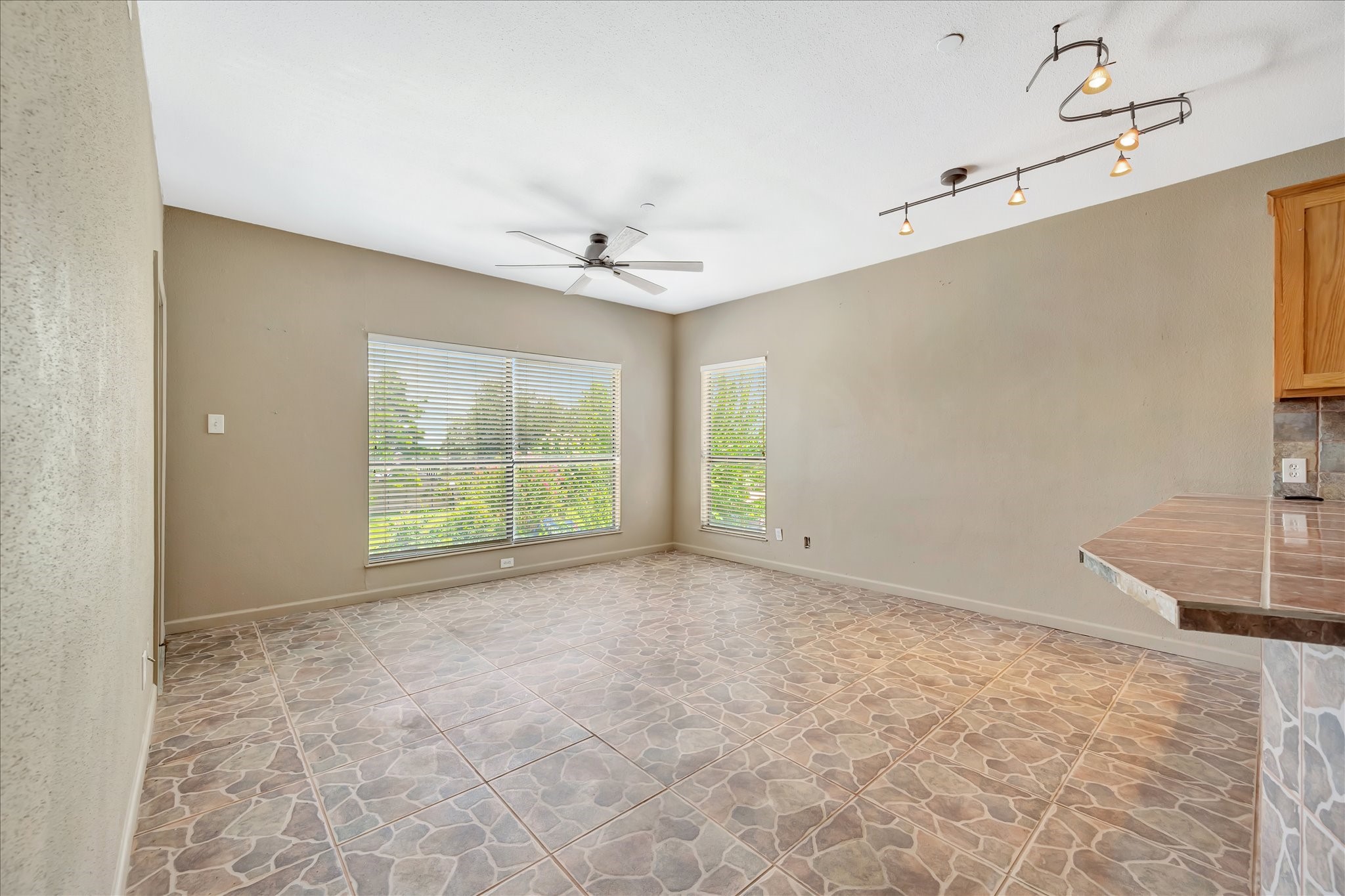 793 Davis Road, Unit 112 League City, TX 77573 - Photo 27 of 36 Gallery Image 27