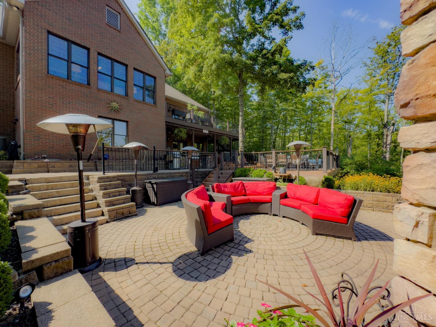 3831 Sunburst Ridge Lane Cincinnati, OH 45248 - Photo 41 of 44