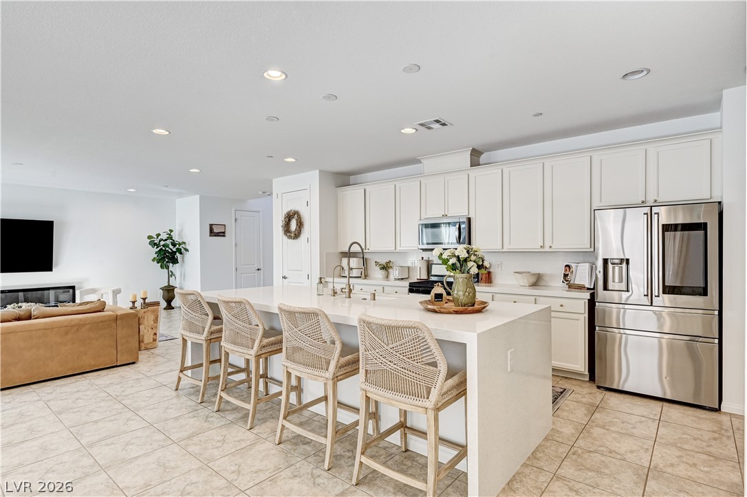 607 Cadence View Way Henderson, NV 89011 - Photo 22 of 61