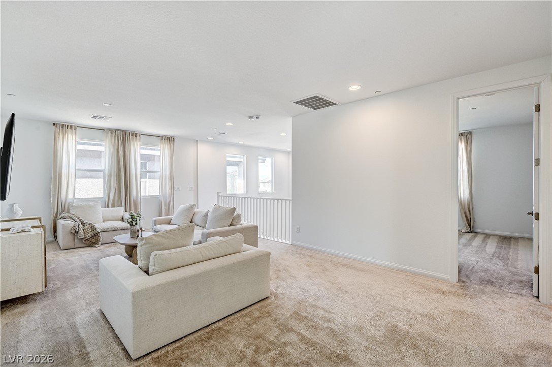 607 Cadence View Way Henderson, NV 89011 - Photo 32 of 61