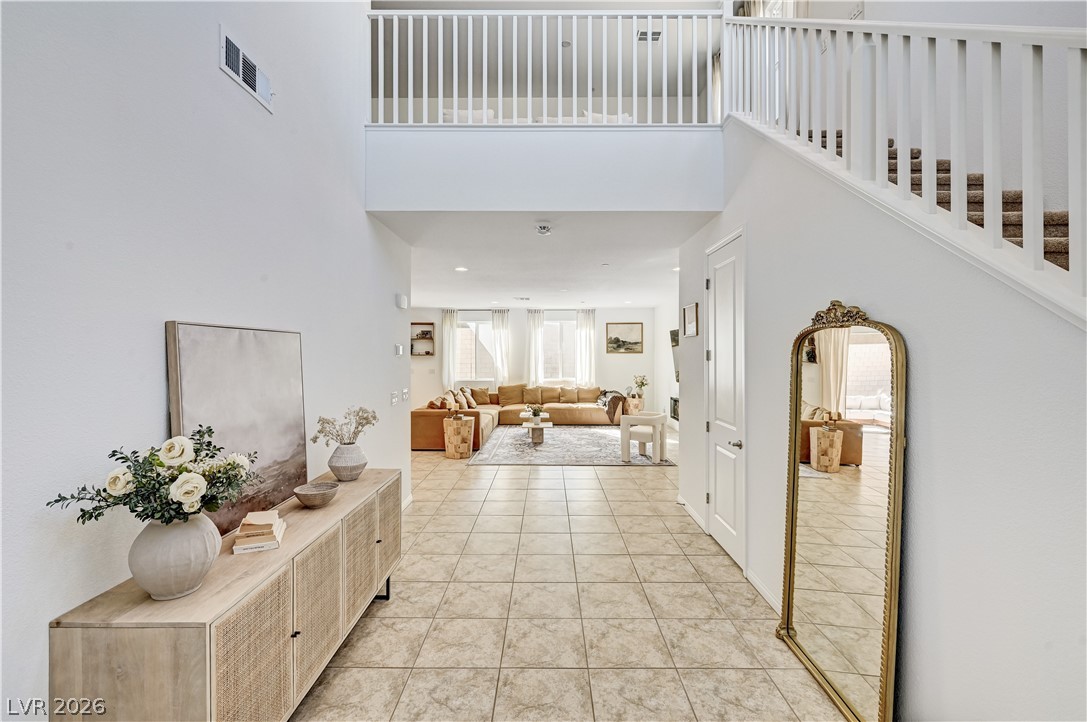 607 Cadence View Way Henderson, NV 89011 - Photo 4 of 61